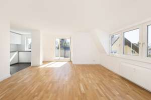 Sonne rein, Alltag raus – modernes Dachgeschoss mit großzügiger Südterrasse! – Die vollständige Adresse der Immobilie erhältst du vom Anbieter., 12279 Marienfelde, Berlin – Vorschaubild 5