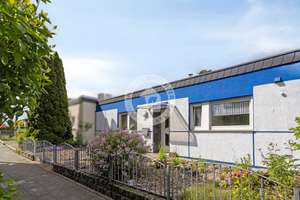 Komfortabel wohnen auf einer Ebene - Reihenbungalow mit Innenhof und Garage in ruhiger Lage! – Die vollständige Adresse der Immobilie erhältst du vom Anbieter., 59077 Pelkum, Hamm – Vorschaubild 1