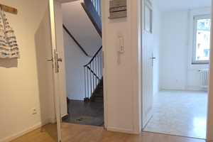 Helle 2- Zimmer, Diele und Bad im 2. OG eines gepflegten MFH in Nähe  zur UNI sowie zur City – Wuppertal – Vorschaubild 4