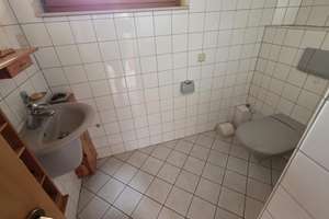 Charmantes Familienhaus in Saarbrücken-Scheidterberg - Großzügiges Wohnen mitten im Grünen – Die vollständige Adresse der Immobilie erhältst du vom Anbieter., 66133 Scheidt, Saarbrücken – Vorschaubild 18