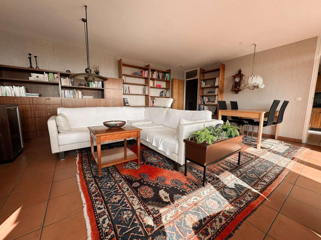 Immobilie in Baltmannsweiler - Über den Dächern wohnen - 3 Zi. ETW mit Panorama-Blick zur Schwäbischen Alb - Bild 4