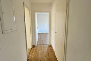 3- Raum-Wohnung | Ruhige Lage | Schöne Ausstattung | Balkon-Bezugfrei ab dem 01.02.23-Provisonsfrei! – Kiesselbachstraße 75, 40589 Holthausen, Düsseldorf – Vorschaubild 3