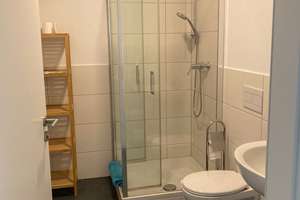:: Wohnen in einer möblierten Wohngemeinschaft :: 
WG-Zimmer zum vermieten – Im Kaisemer 5, 70191 Heilbronner Straße, Stuttgart – Vorschaubild 5