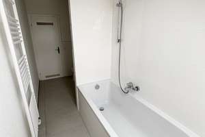 Altbau 4 Zimmer Dachgeschosswohnung im Gründerzeitviertel in Mönchengladbach – Die vollständige Adresse der Immobilie erhältst du vom Anbieter., 41061 Gladbach, Mönchengladbach – Vorschaubild 13
