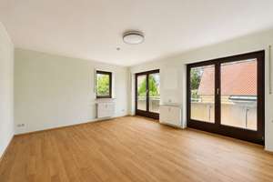Attraktiv geschnittene 3-Zimmer-Wohnung mit Balkon in München-Obermenzing – Die vollständige Adresse der Immobilie erhältst du vom Anbieter., 81245 Obermenzing, München – Vorschaubild 3