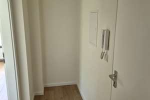 Alltagstaugliches 1-Zimmer-Apartment in München Solln – Geigenbergerstraße 13, 81477 Solln, München – Vorschaubild 9