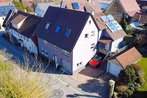 273 m² Wohnfläche – Mehrgenerationenhaus mit Einliegerwohnung und Wintergarten – Die vollständige Adresse der Immobilie erhältst du vom Anbieter., 72141 Walddorfhäslach – Vorschaubild 23