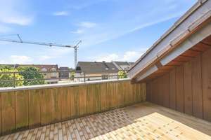 KENSINGTON Exklusiv - Sonnenverwöhnte Dachgeschosswohnung mit Balkon – Die vollständige Adresse der Immobilie erhältst du vom Anbieter., 50737 Weidenpesch, Köln – Vorschaubild 3