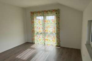 Lichtdurchflutetes Familienhaus mit großem Garten, moderner Wohnküche und Terrasse! – Die vollständige Adresse der Immobilie erhältst du vom Anbieter., 35041 Haddamshausen, Marburg – Vorschaubild 13