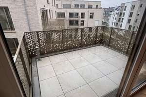*ERSTBEZUG* 2-Zimmer-Wohnung im 3. OG mit Balkon in Düsseldorf-Niederkassel, Grenze Oberkassel – Lütticher Straße 7b, 40547 Lörick, Düsseldorf – Vorschaubild 3