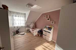 Schönes und neuwertiges 5,5-Zimmer-Haus mit gehobener Innenausstattung und EBK in Obersulm – Heilbronn (Kreis) – Vorschaubild 14