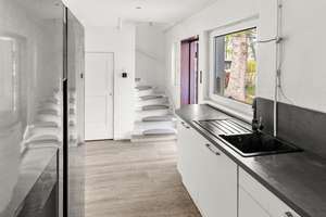 PROVISIONSFREI: Vielseitiges Familienidyll mit Wintergarten, Kamin & Sauna (teil-modernisiert!) – Die vollständige Adresse der Immobilie erhältst du vom Anbieter., 12355 Rudow, Berlin – Vorschaubild 8