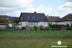 BERK Immobilien - Gepflegtes Einfamilienhaus mit schönem Garten in unverbaubarer Feldrandlage – Die vollständige Adresse der Immobilie erhältst du vom Anbieter., 63674 Altenstadt – Vorschaubild 13