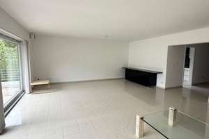 Teilmöblierte 3 Zimmer-Wohnung im Essener Süden mit großem Balkon – Graf-Spee-Straße 17, 45133 Bredeney, Essen – Vorschaubild 12