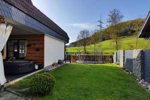 ***Einziehen und wohlfühlen - großes Ein-/Zweifamilienhaus in Eslohe-Kückelheim*** – Zum Hohenstein 6, 59889 Hochsauerlandkreis – Vorschaubild 5