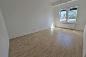 Lichtdurchflutete 3-Raum-Wohnung im Dachgeschoss mit hohen Decken und großer Terrasse – Die vollständige Adresse der Immobilie erhältst du vom Anbieter., 9112 Kaßberg, Chemnitz – Vorschaubild 3