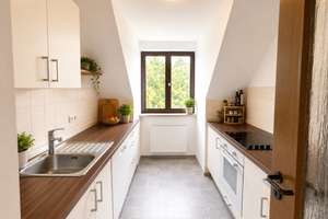 Dachgeschosswohnung mit Ausbaureserve in denkmalgeschützter Wohnanlage in Augsburg – Tunnelstraße 13, 86156 Kriegshaber, Augsburg – Vorschaubild 6