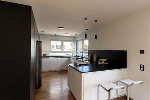Viel Platz für den Alltag in diesem modernen Einfamilienhaus in Reutlingen-Betzingen – Die vollständige Adresse der Immobilie erhältst du vom Anbieter., 72770 Betzingen, Reutlingen – Vorschaubild 15