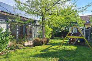 Charmantes Einfamilienhaus mit weitläufigem Grundstück – Die vollständige Adresse der Immobilie erhältst du vom Anbieter., 84144 Geisenhausen – Vorschaubild 2