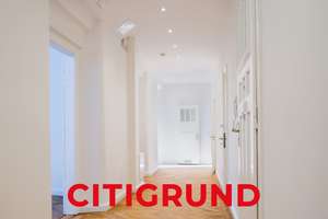 Au/An der Isar - Stilvoll. Saniert. Denkmalgeschützt. - Mit ruhigem Südbalkon