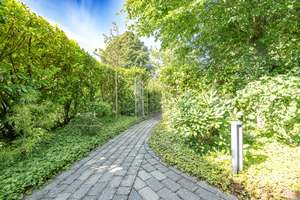 Besondere Immobilie: Winkelbungalow mit PV-Anlage, idyllischem Grundstück, Pavillon und Gartenteich – Die vollständige Adresse der Immobilie erhältst du vom Anbieter., 22547 Lurup, Hamburg – Vorschaubild 38