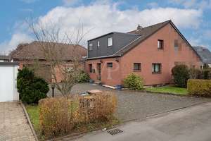 Doppelhaushälfte mit Platz für Ihre Wohnideen!