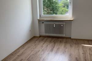 Ganz frisch: 4-Zimmer-Wohnung in Audinähe! – Herschelstraße 10, 85057 Nordwest, Ingolstadt – Vorschaubild 11