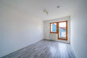 Familienfreundliches Reihenmittelhaus mit Raum für gemeinsame Glücksmomente – Die vollständige Adresse der Immobilie erhältst du vom Anbieter., 71116 Gärtringen – Vorschaubild 20