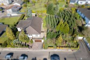 Zeitlose Eleganz
auf einem parkähnlichen Anwesen – Die vollständige Adresse der Immobilie erhältst du vom Anbieter., 66839 Schmelz – Vorschaubild 17