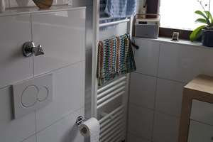 Schöne 3  Zimmer Dachgeschoss Wohnung in Stuttgart, Wangen – Die vollständige Adresse der Immobilie erhältst du vom Anbieter., 70327 Wangen, Stuttgart – Vorschaubild 3