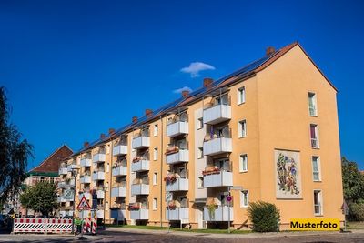 Dreifamilienhaus mit Ladenlokal