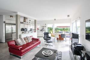 Stilvoll wohnen am Feldrand – modernes Architektenhaus in Staudt mit guter Verkehrsanbindung – Die vollständige Adresse der Immobilie erhältst du vom Anbieter., 56424 Staudt – Vorschaubild 2