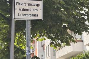 Sofort bezugsfrei und frisch sanierte  2-Zimmer-Wohnung in Berlin-Friedenau, provisionsfrei  – Fröaufstraße 3 A, 12161 Friedenau, Berlin – Vorschaubild 23