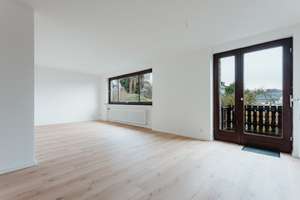 Traum-Wohnung auf dem Dönberg - ERSTBEZUG - Wunderschönes Zuhause mit großem Süd-Balkon  – Am Krüppershaus 87, 42111 Uellendahl-Katernberg, Wuppertal – Vorschaubild 2