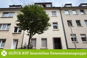 Dreifamilienhaus in zentraler Lage von Mülheim an der Ruhr! – Die vollständige Adresse der Immobilie erhältst du vom Anbieter., 45468 Altstadt II, Mülheim an der Ruhr – Vorschaubild 1