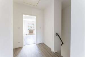 Modernes Reihenendhaus mit sonnigem Garten – Die vollständige Adresse der Immobilie erhältst du vom Anbieter., 51061 Stammheim, Köln – Vorschaubild 15
