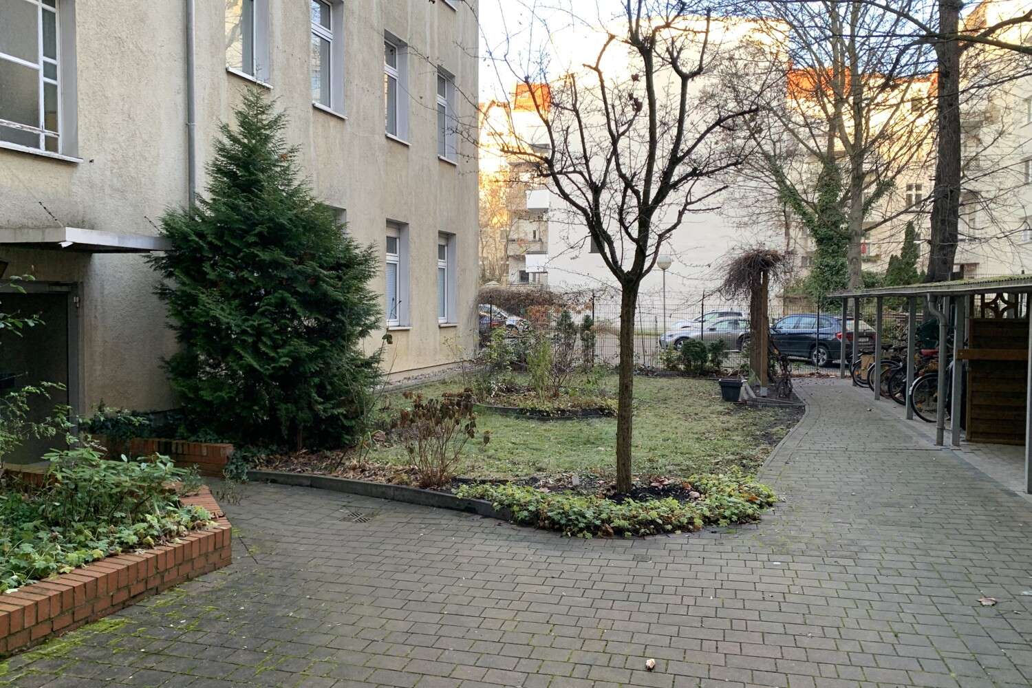 2-Zimmer-Wohnung mit Renovierungs- und Gestaltungspotenzial, Berlin – Bild 4