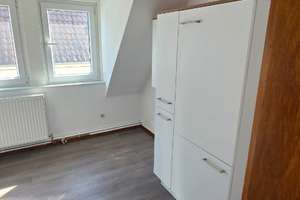 3 Zimmer-Mietwohnung mit Einbauküche, Termine direkt mit Vermieter, siehe Beschreibung – Über dem Gerichte 33a, 37603 Holzminden – Vorschaubild 8