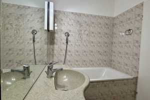 Property thumbnail 7