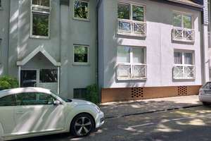 Gemütliche 2-Zimmer-Wohnung mit Terrasse und Tiefgarage  in Solingen-Wald