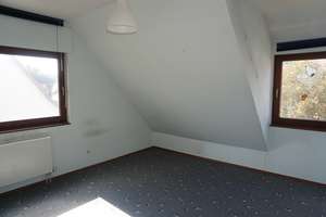 Großzügiges Einfamilienhaus in Spangenberg. Keine Käuferprovision! – Die vollständige Adresse der Immobilie erhältst du vom Anbieter., 34286 Spangenberg – Vorschaubild 15