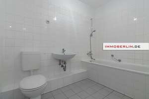 IMMOBERLIN.DE - Sehr attraktive Wohnung mit Loggia in Ruhelage nahe Antonplatz – Die vollständige Adresse der Immobilie erhältst du vom Anbieter., 13088 Weißensee, Berlin – Vorschaubild 3