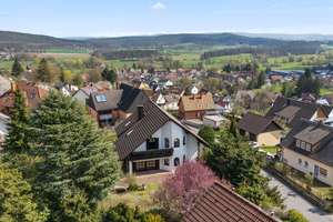 Sofort Bezugsfertig! Modernisiertes EFH in familiärer Lage mit traumhaftem Grundstück – Die vollständige Adresse der Immobilie erhältst du vom Anbieter., 95500 Heinersreuth – Vorschaubild 21