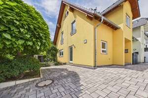 Direkt einziehen & wohlfühlen! Hochwertiges EFH mit Garten und exklusiver Ausstattung in Wiesbaden! – Die vollständige Adresse der Immobilie erhältst du vom Anbieter., 65187 Biebrich, Wiesbaden – Vorschaubild 14