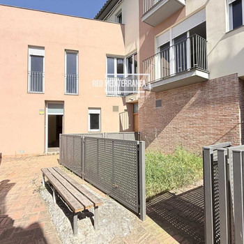 Reihenhaus mit Gemeinschaftspool in Castelló de Rugat, 4 Schlafzimmer