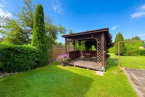 **Zwei Wohnebenen mit Potenzial. Unzählige Lebensmodelle. Viel Garten. Viel Freiheit** – Die vollständige Adresse der Immobilie erhältst du vom Anbieter., 86156 Bärenkeller, Augsburg – Vorschaubild 6