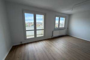 Schnapp dir den Deal, bevor’s ein anderer tut. /  Grab the deal before someone else does. – Alte Heerstraße 239, 6132 Silberhöhe, Halle (Saale) – Vorschaubild 4