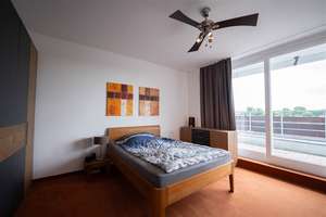 Penthouse mit großer Dachterrasse & Traumblick über Augsburg-Kriegshaber – Die vollständige Adresse der Immobilie erhältst du vom Anbieter., 86156 Kriegshaber, Augsburg – Vorschaubild 28