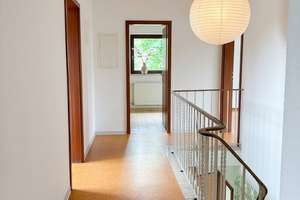 Viel Platz für Leben, Familie und Arbeit. Charmantes Raumwunder in etablierter Wohnlage. – Wasserwerkstraße 77a, 49086 Voxtrup, Osnabrück – Vorschaubild 3