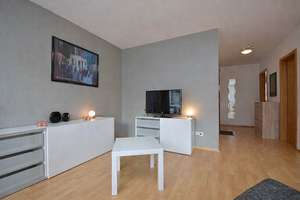 2,5 Zimmer zentral in Stuttgart-Feuerbach am Kelterplatz – Klagenfurter Straße 34, 70469 Feuerbacher Tal, Stuttgart – Vorschaubild 4